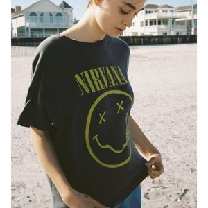 NWT Urban Outfitters Nirvana T-Shirt Size Small